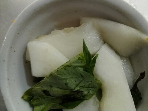 熱々ご飯に⭐空芯菜とまくわウリでご飯のおとも